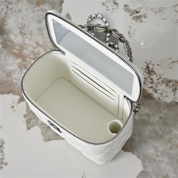 2026131221012804 570